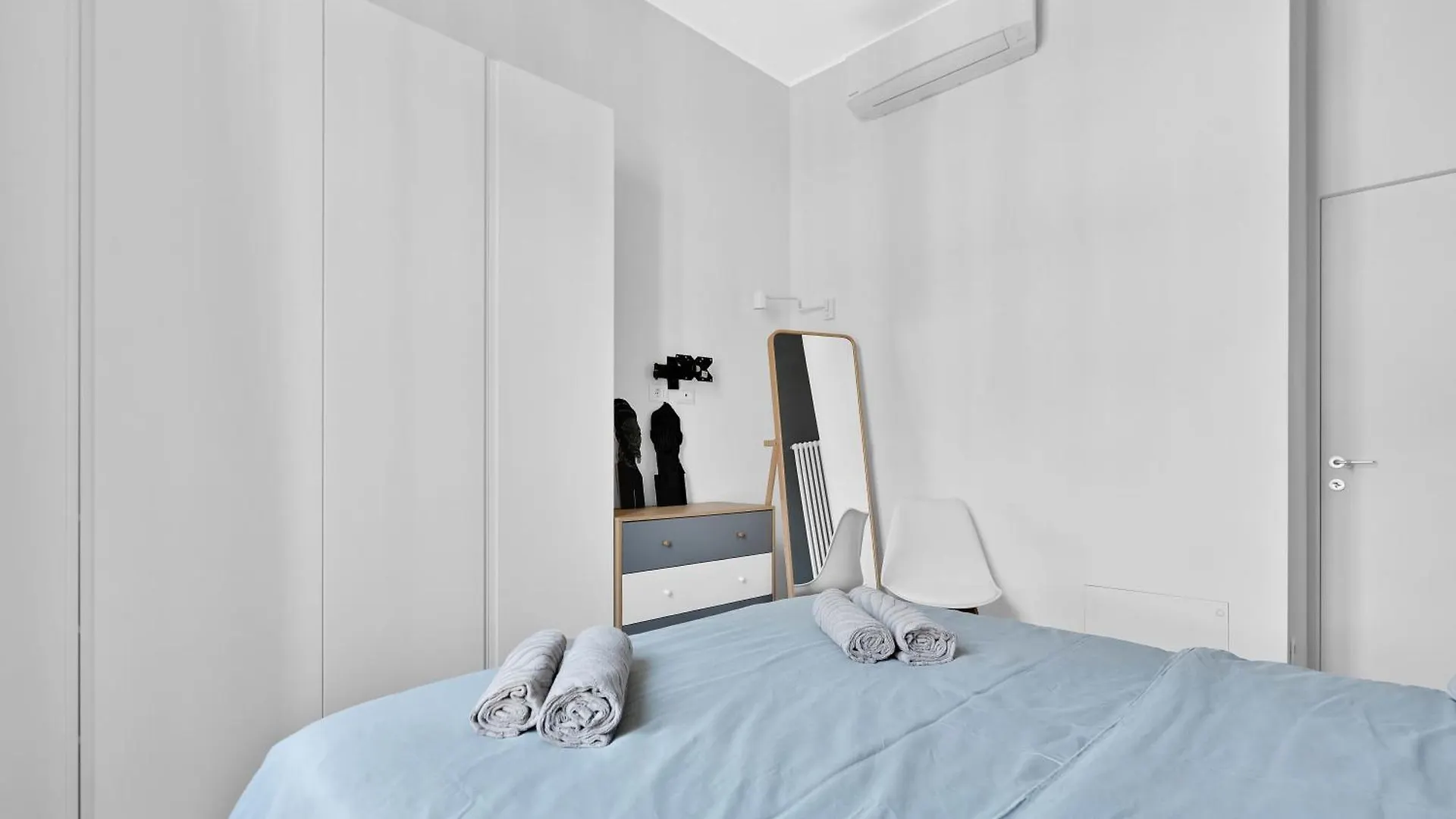 Sca29 -Central Station-Duomo - Luxurious - Maxi Milan Apartment